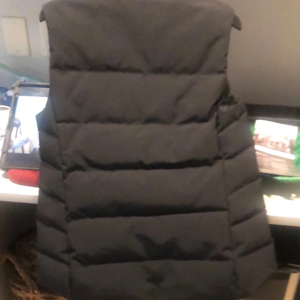 Canada Goose Black Quilted Freestyle Black Label Vest Ladies Small - Picture 6 of 12